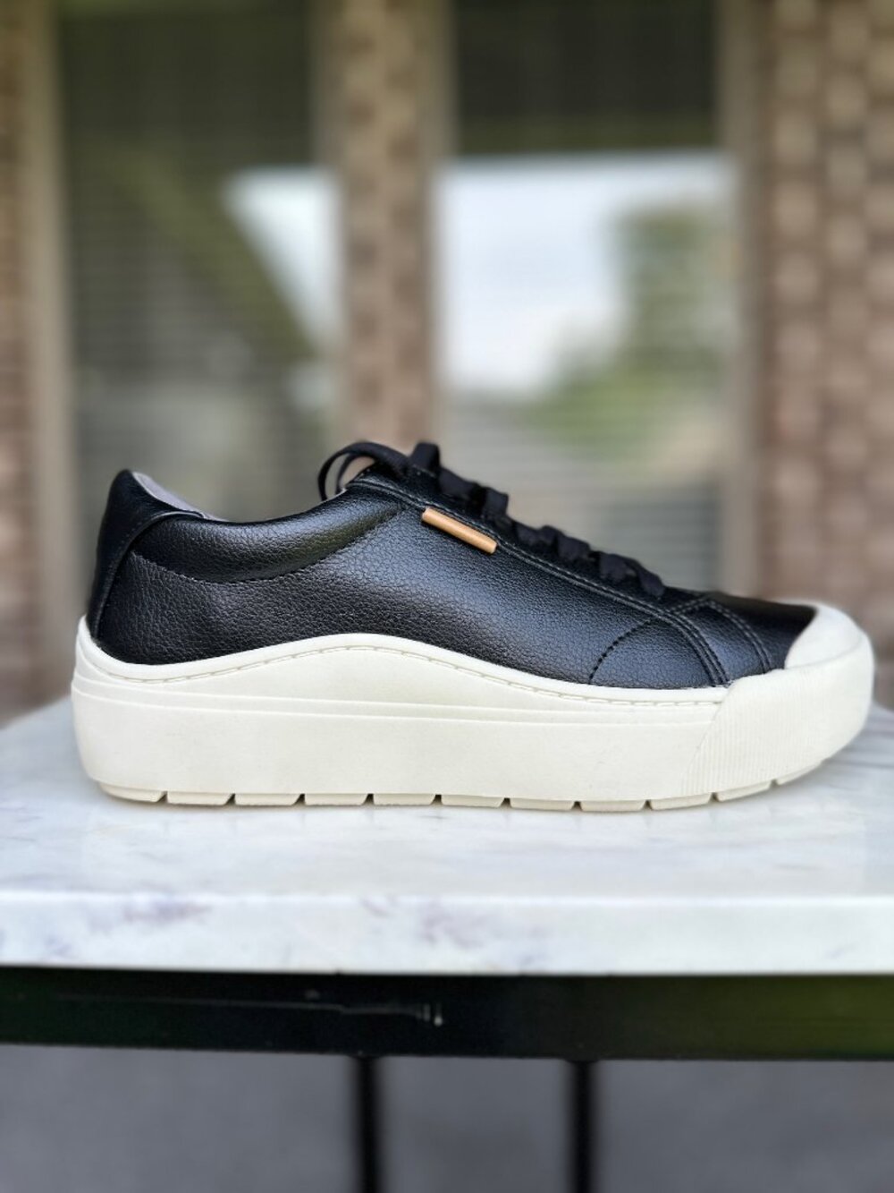 Dr. Scholl's Time Off Platform Sneaker Trainer Black Faux Leather Size 6.5 NEW